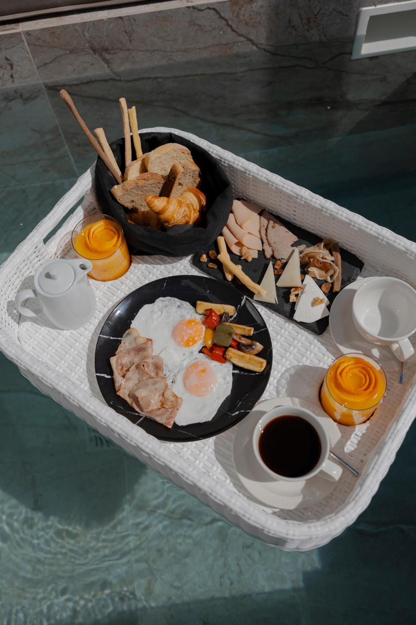Ethereal White Resort Hotel & Spa - Adults Only Heraklion Zewnętrze zdjęcie